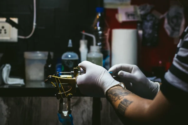 Tattoo artist at work